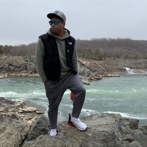 Meet Your Posher, Moses